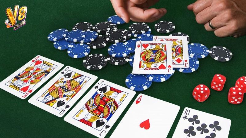 Bài Tiến Lên Miền Nam có luật chơi thoáng hơn Tiến Lên Miền Bắc