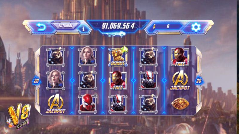 Avengers được thiết kế sinh động với hình ảnh các siêu anh hùng của vũ trụ Marvel